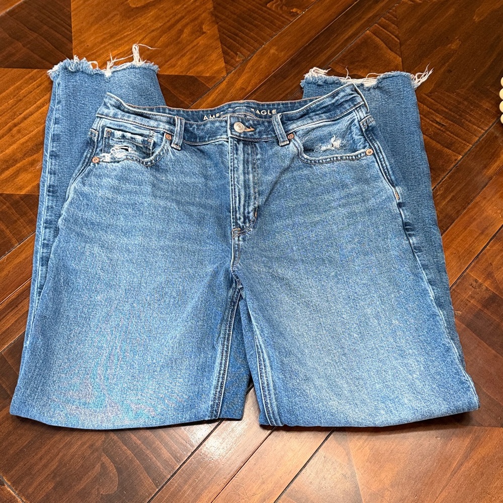 Like New American Eagle Mom Jean